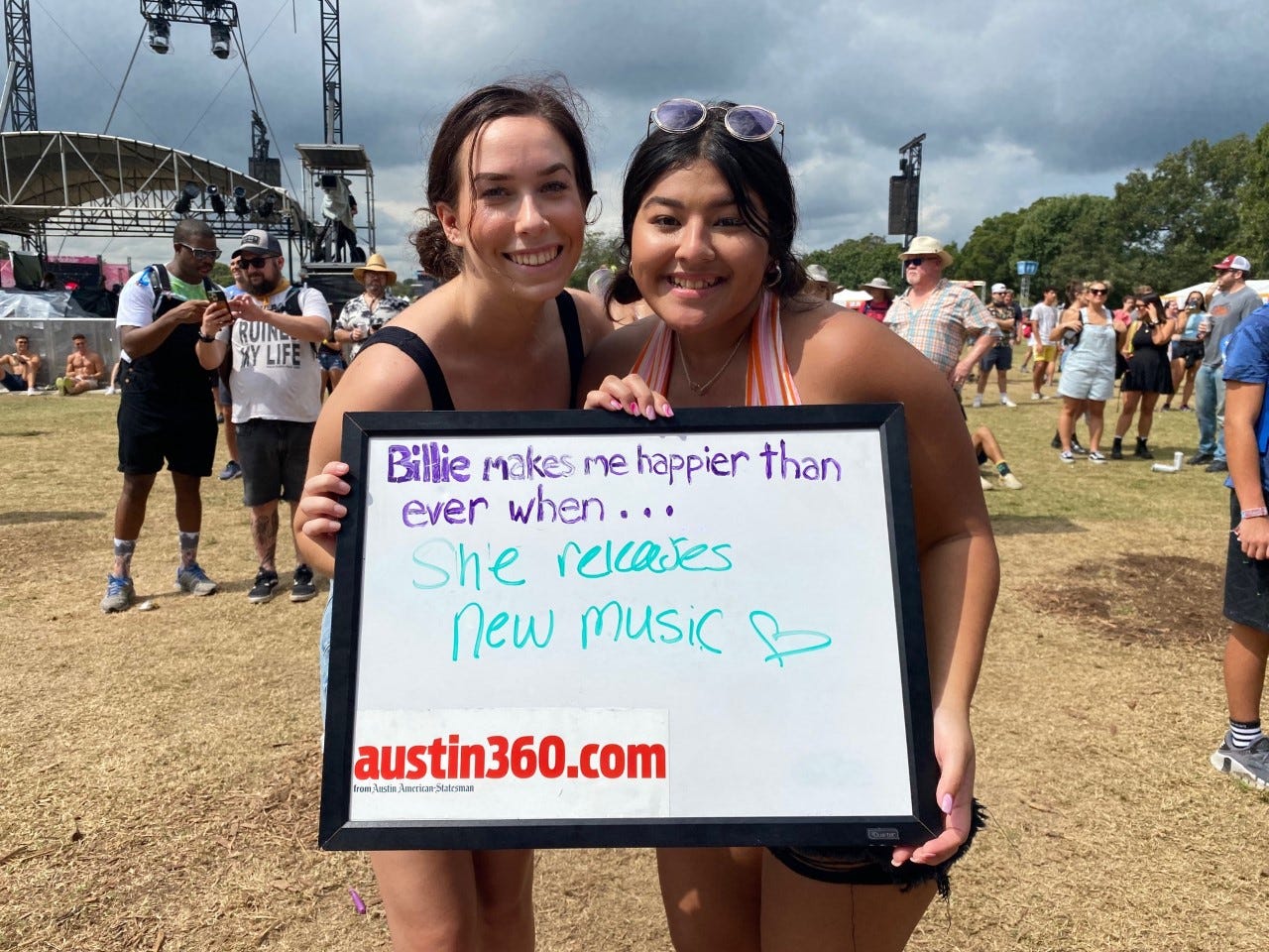 Maddy Neumann, 21, left, and Angelica Bermudez, 21, waiting for the Billie Eilish show on Saturday Oct. 2, 2021. Both are from Houston, Texas.