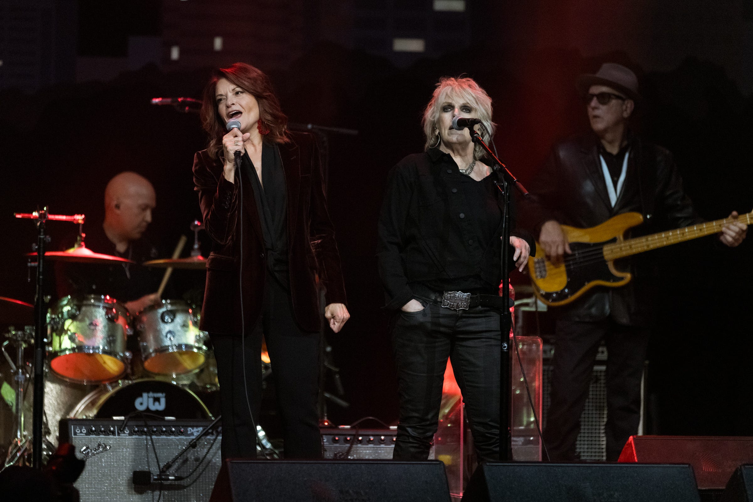 Lucinda Williams performs with guest Rosanne Cash at the 2021 Austin City Limits Hall of Fame Induction & Celebration at the Moody Theater on Thursday October 28, 2021 (Robert Hein for American-Statesman)
